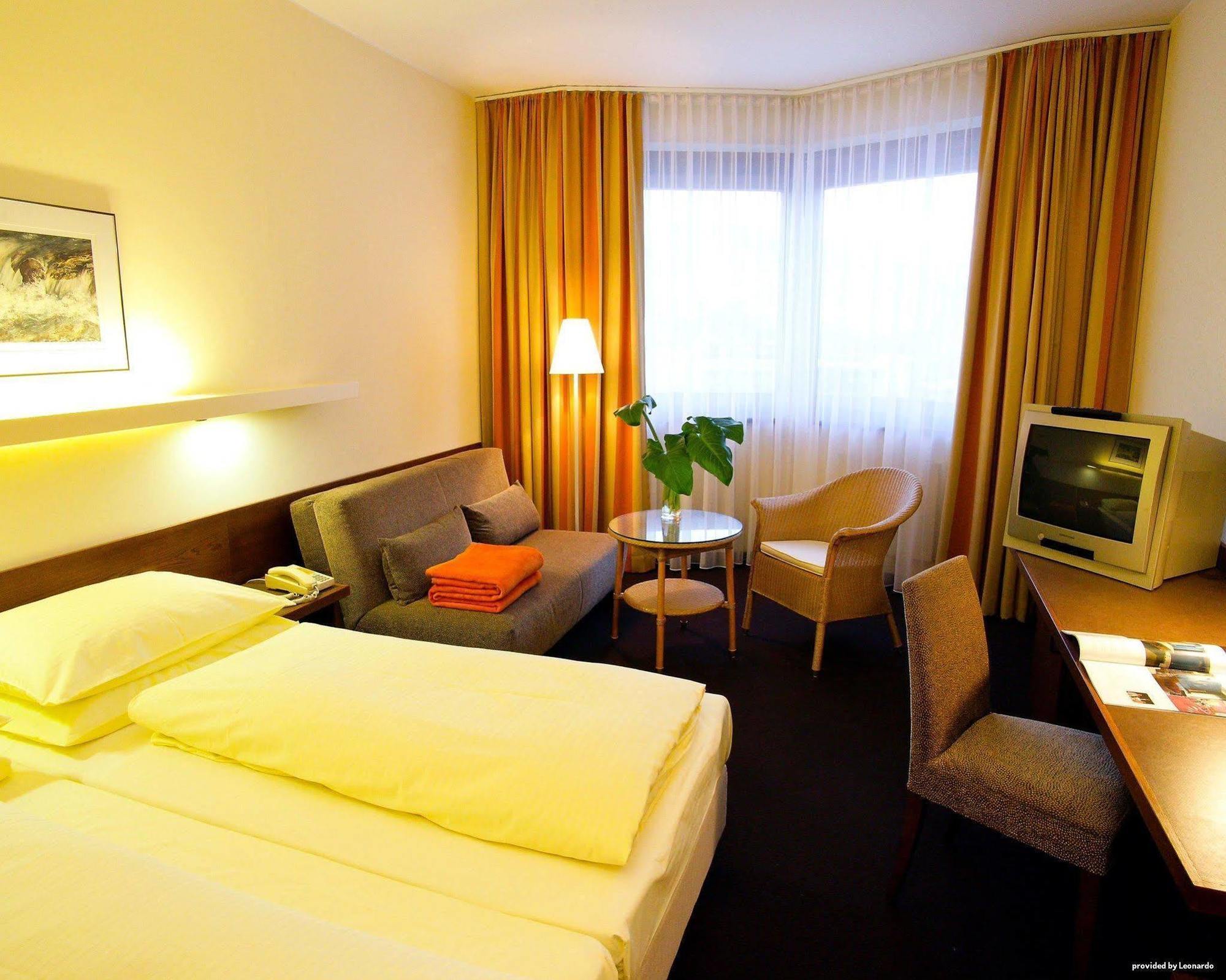 Hotel Sonne Lienz Room photo
